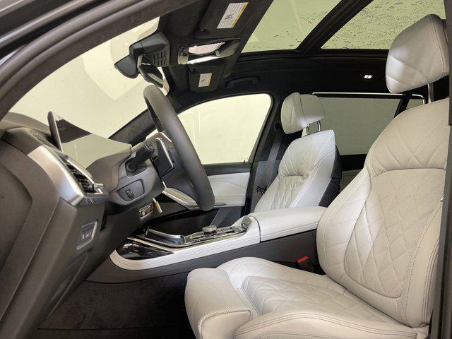 new 2025 BMW X7 car, priced at $104,075