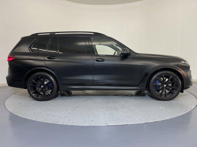 new 2025 BMW X7 car, priced at $104,075