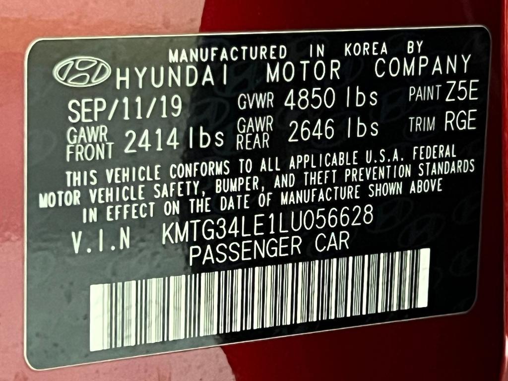 used 2020 Genesis G70 car, priced at $18,999