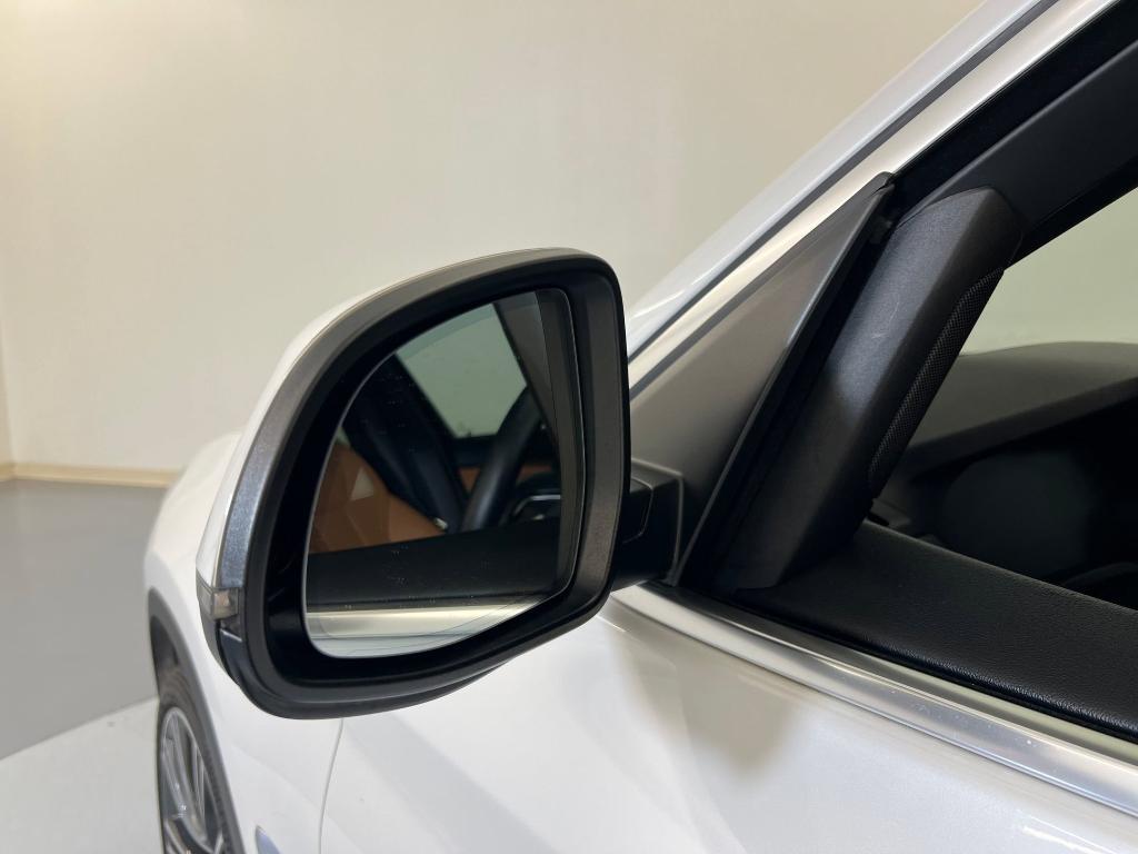 used 2023 BMW X3 car, priced at $33,999