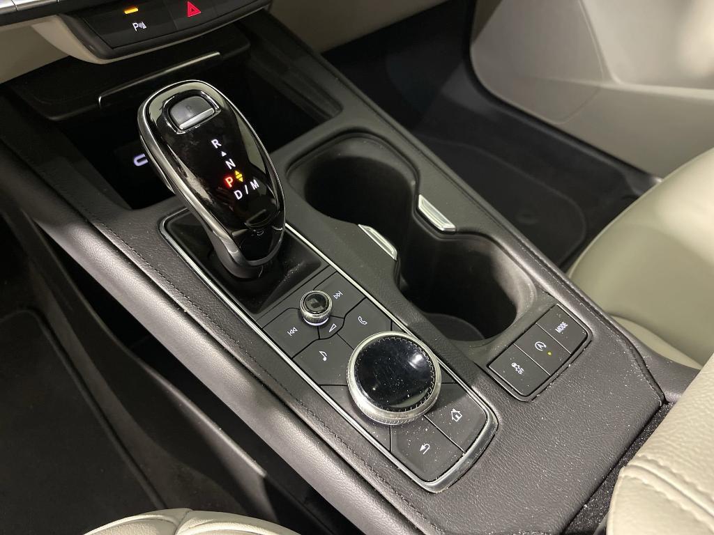 used 2022 Cadillac XT4 car, priced at $21,496