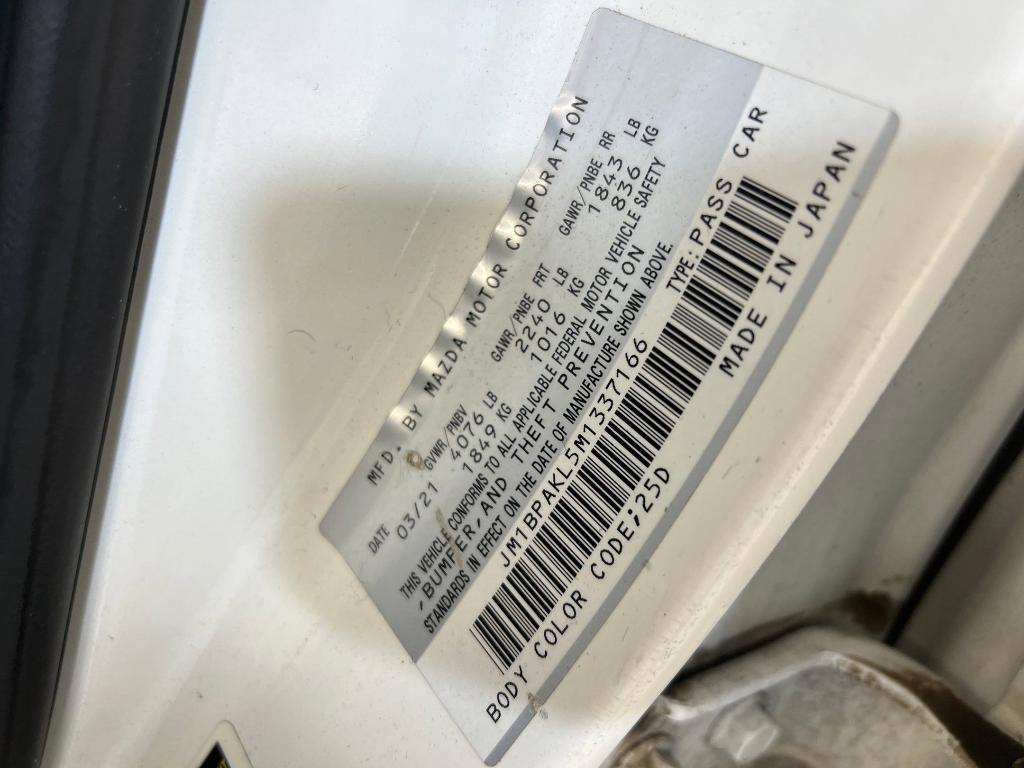 used 2021 Mazda Mazda3 car, priced at $13,997