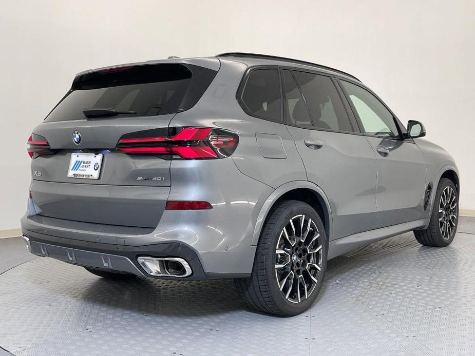 new 2025 BMW X5 car, priced at $72,075