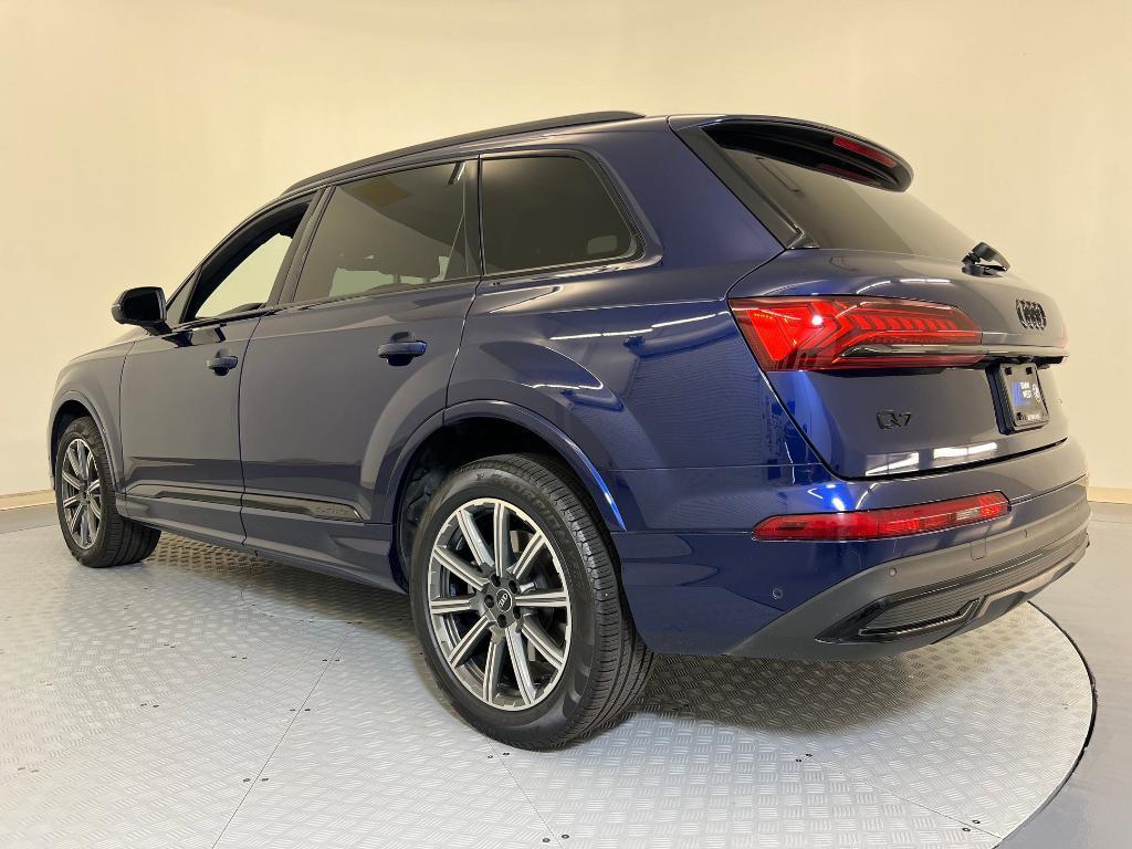 used 2022 Audi Q7 car, priced at $33,996