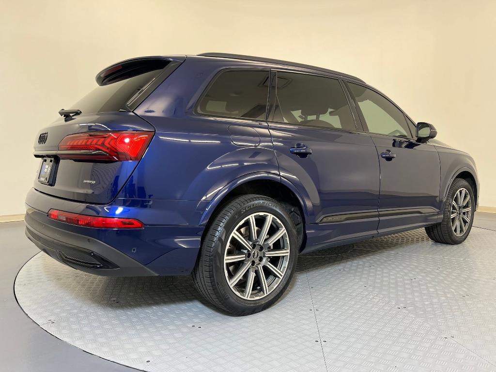 used 2022 Audi Q7 car, priced at $33,996