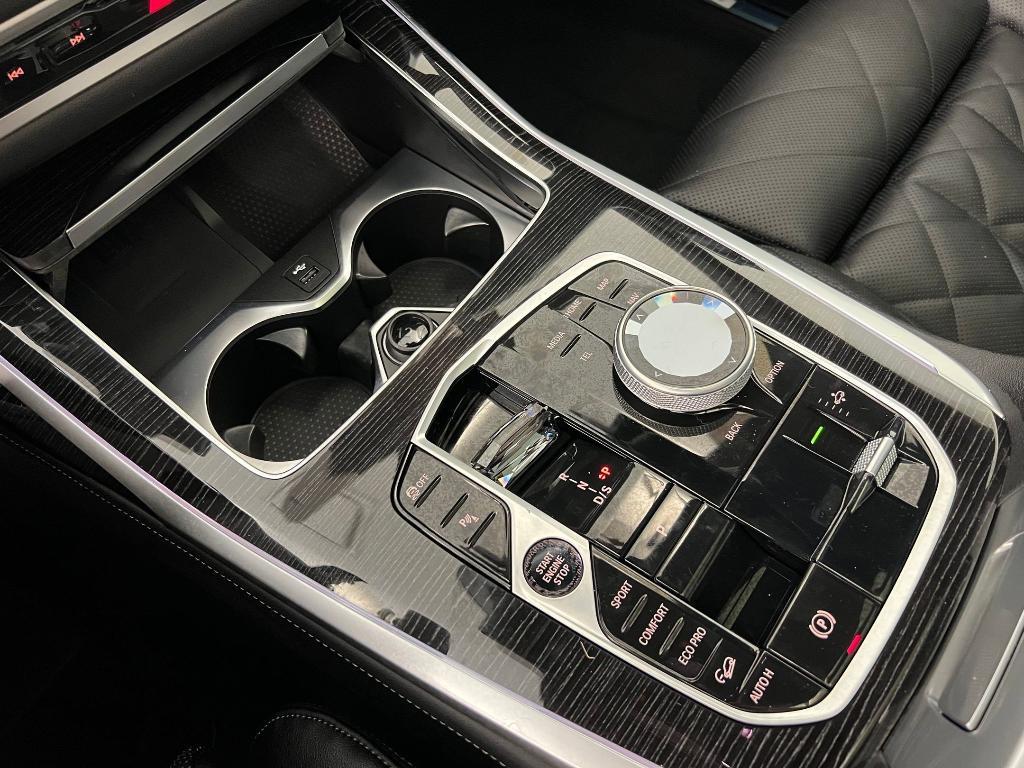 new 2026 BMW X7 car, priced at $98,175