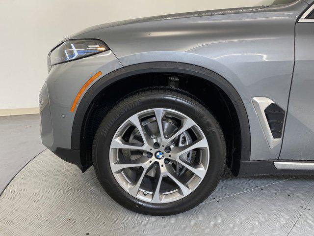 new 2025 BMW X5 car, priced at $76,475