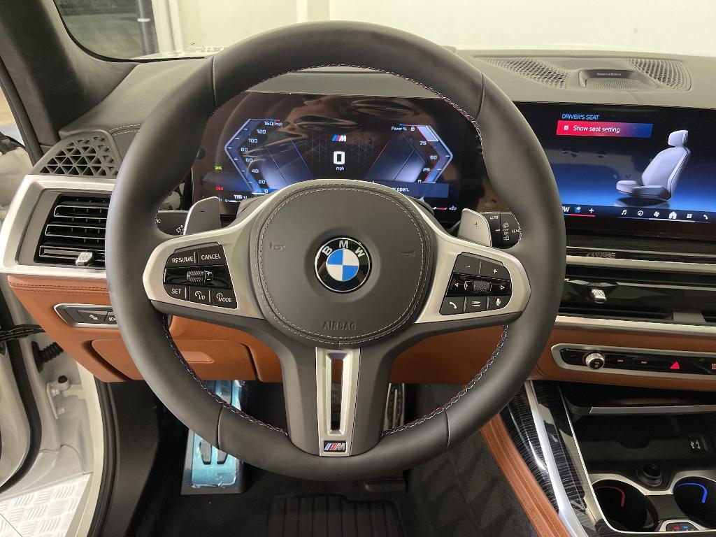 new 2025 BMW X7 car, priced at $126,700