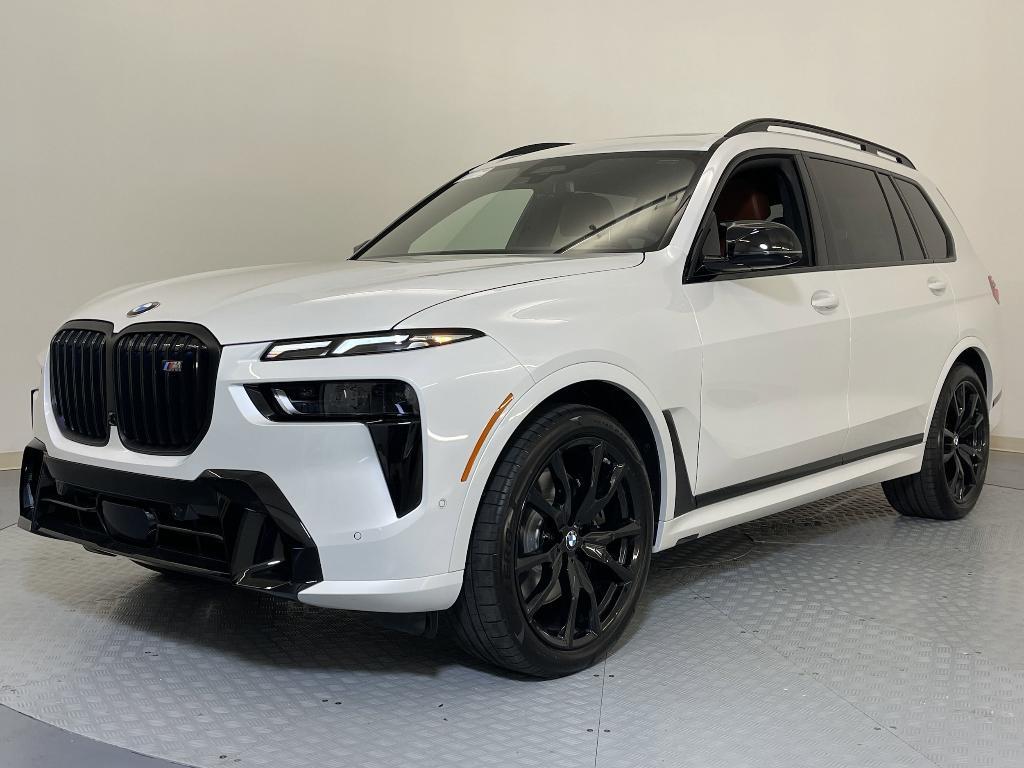 new 2025 BMW X7 car, priced at $126,700