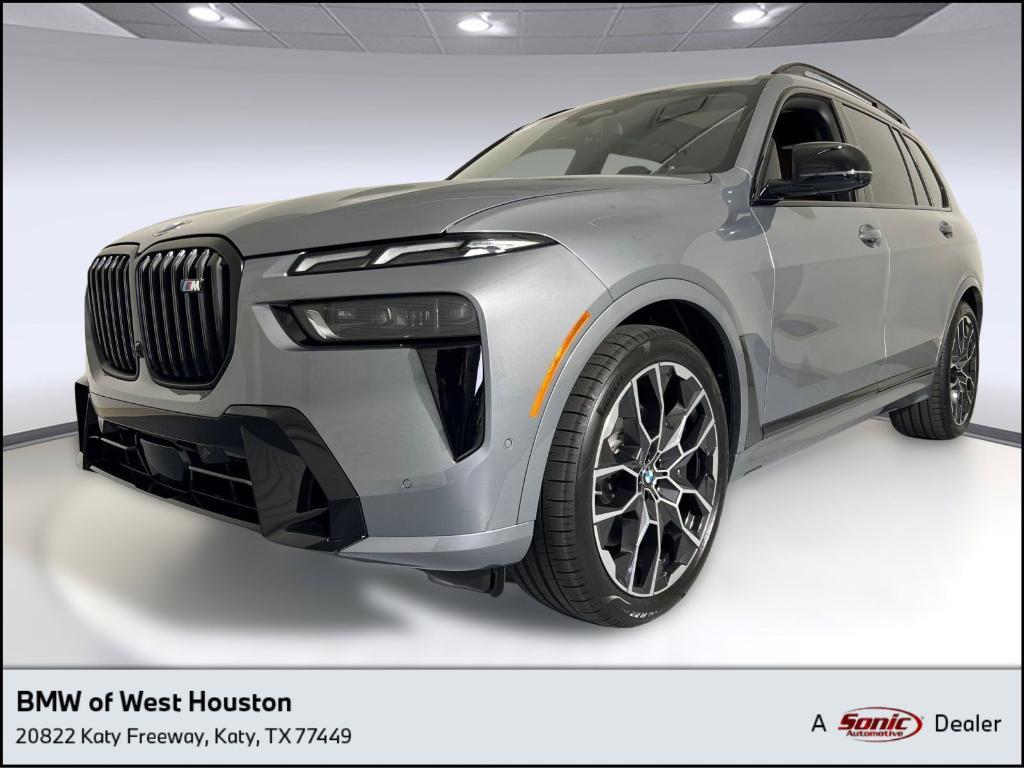 new 2026 BMW X7 car, priced at $122,635
