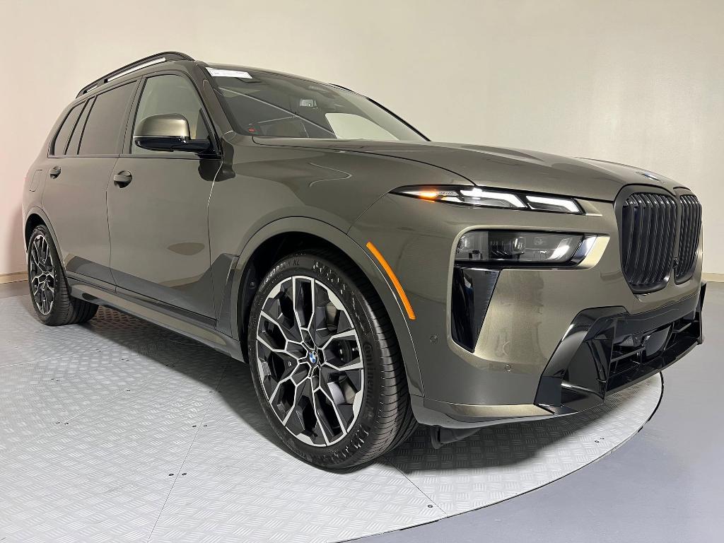 new 2026 BMW X7 car, priced at $99,135