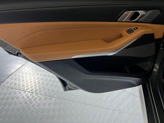new 2026 BMW X7 car, priced at $99,135
