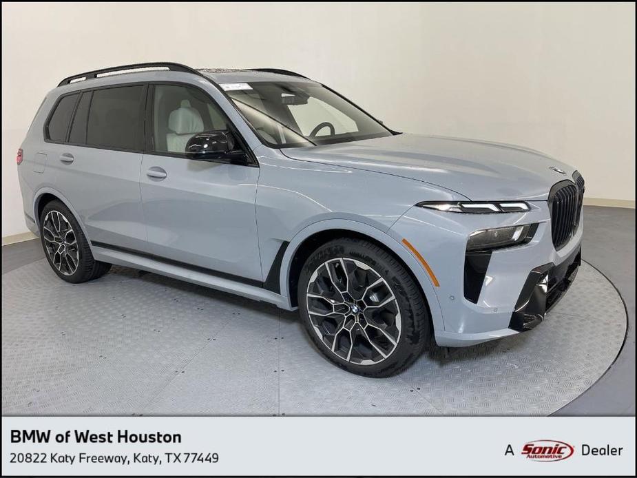 new 2025 BMW X7 car, priced at $116,625