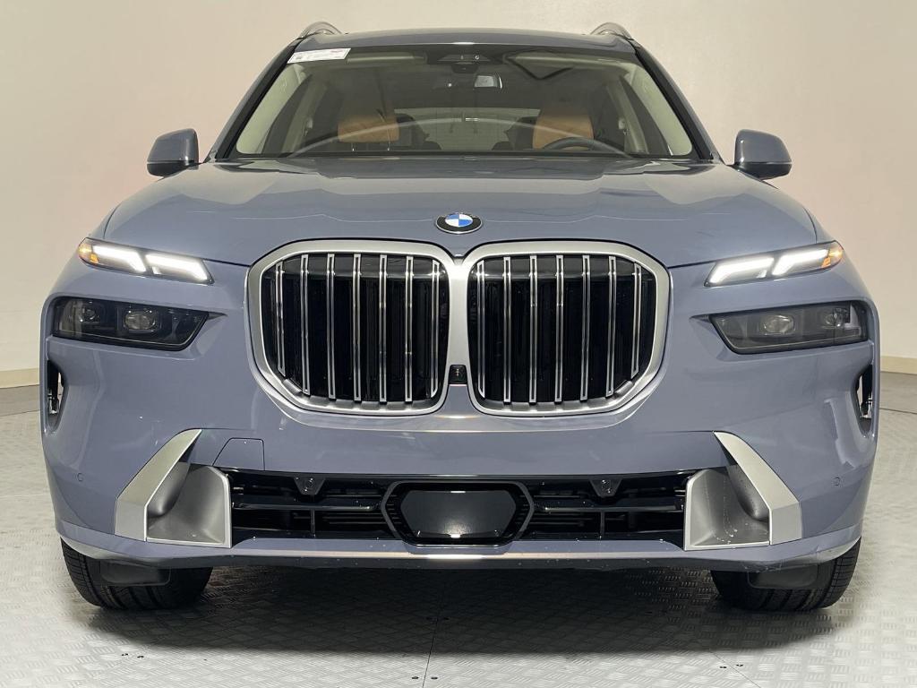 new 2025 BMW X7 car, priced at $96,410