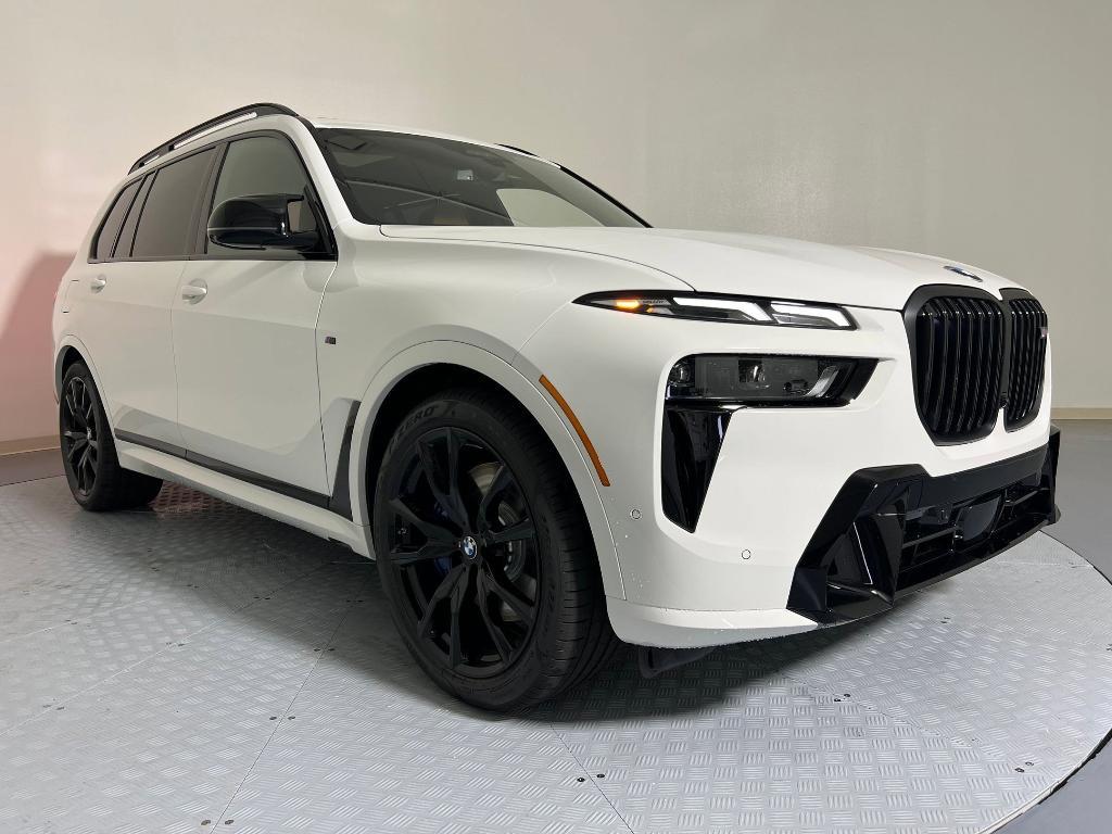 new 2026 BMW X7 car, priced at $124,355