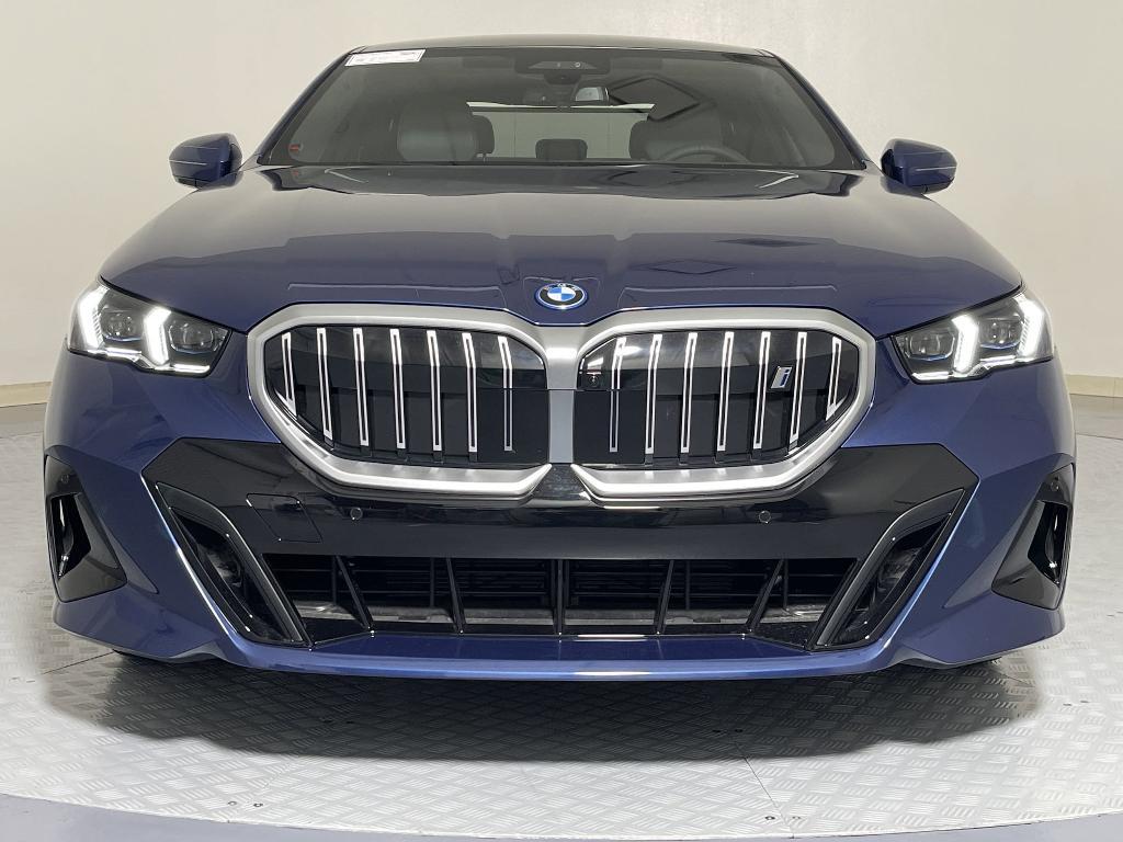 new 2026 BMW i5 car, priced at $86,540
