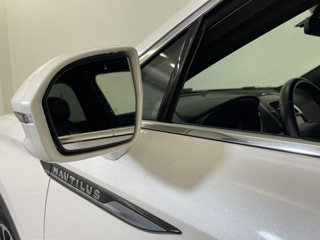 used 2019 Lincoln Nautilus car, priced at $23,999