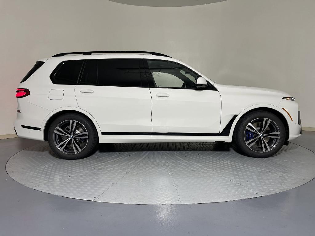 new 2026 BMW X7 car, priced at $96,805