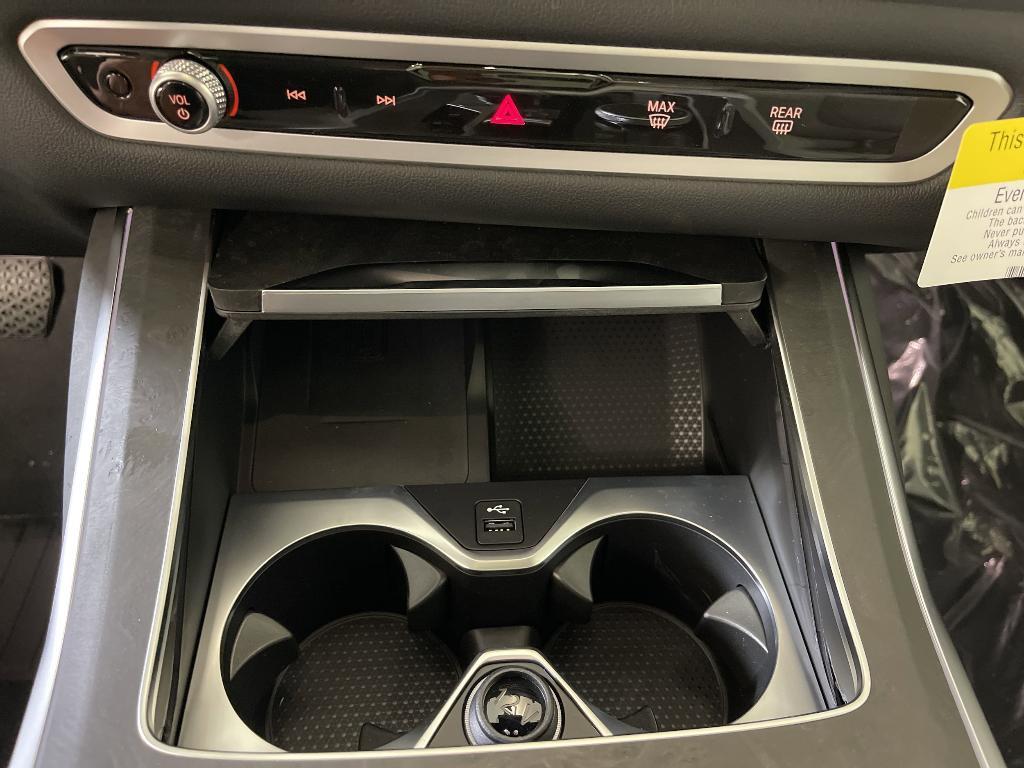 new 2025 BMW X7 car, priced at $94,860