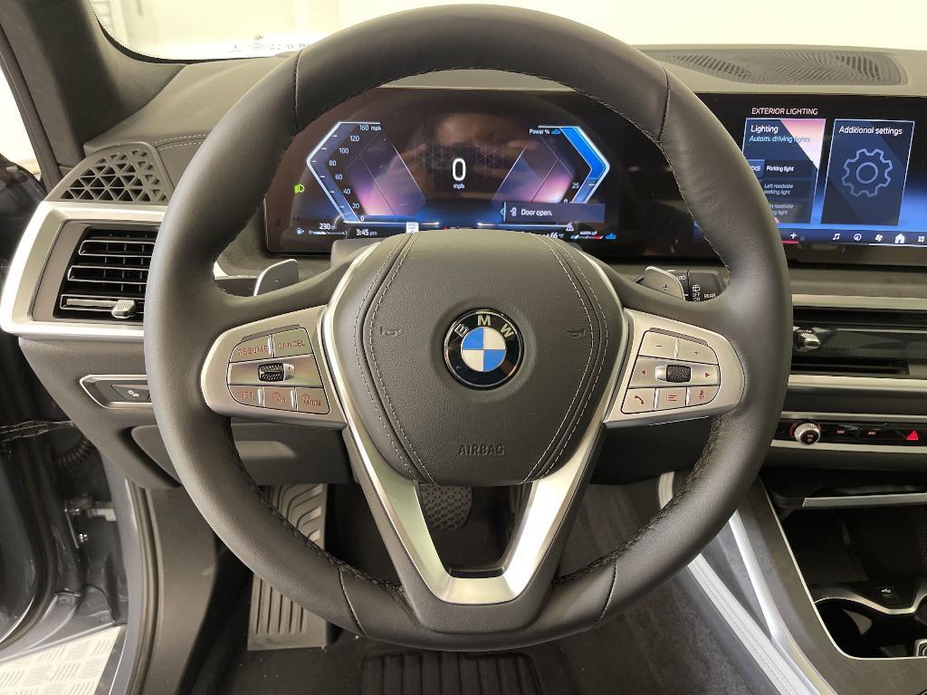 new 2025 BMW X7 car, priced at $94,860