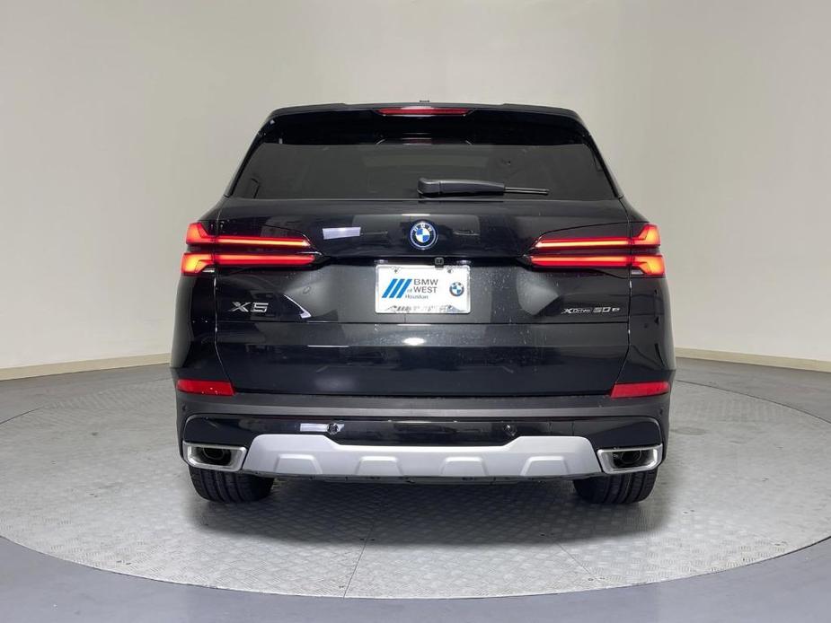 new 2025 BMW X5 PHEV car, priced at $78,275