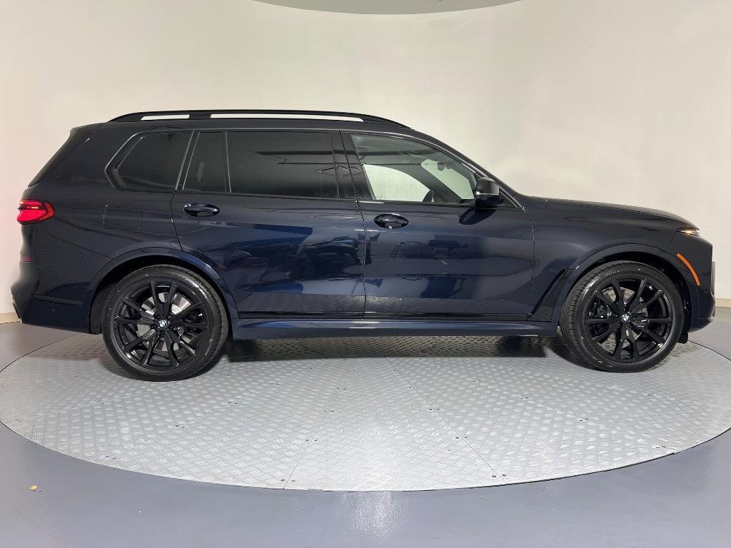 new 2026 BMW X7 car, priced at $123,485