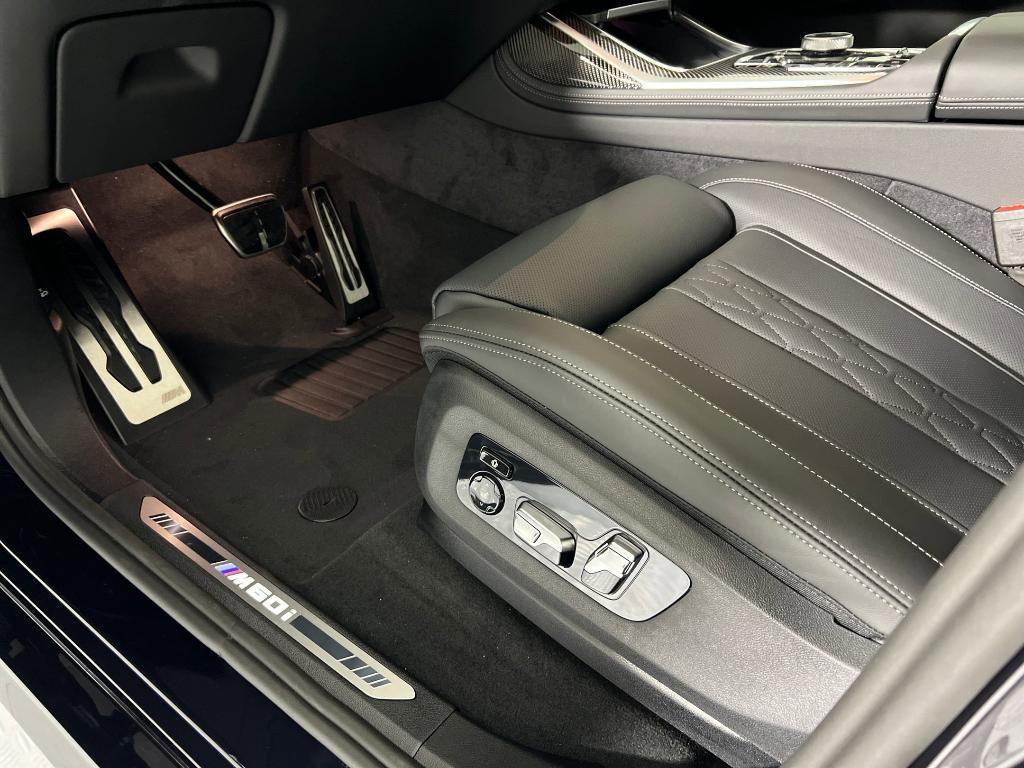 new 2026 BMW X7 car, priced at $123,485