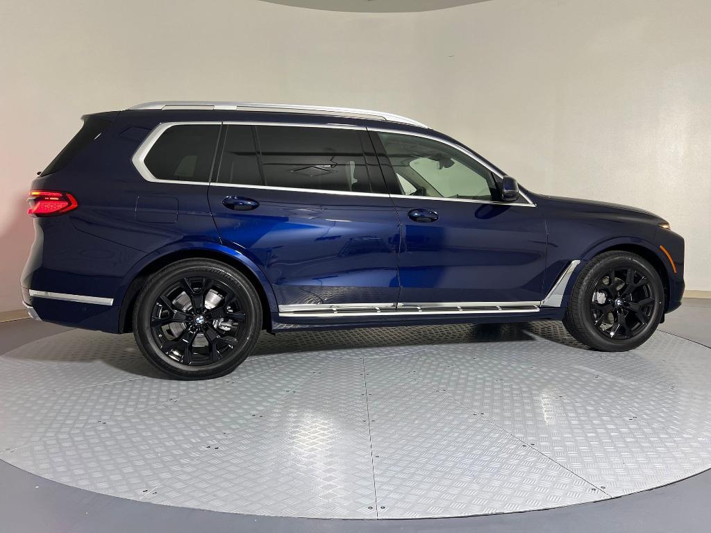 new 2026 BMW X7 car, priced at $101,725