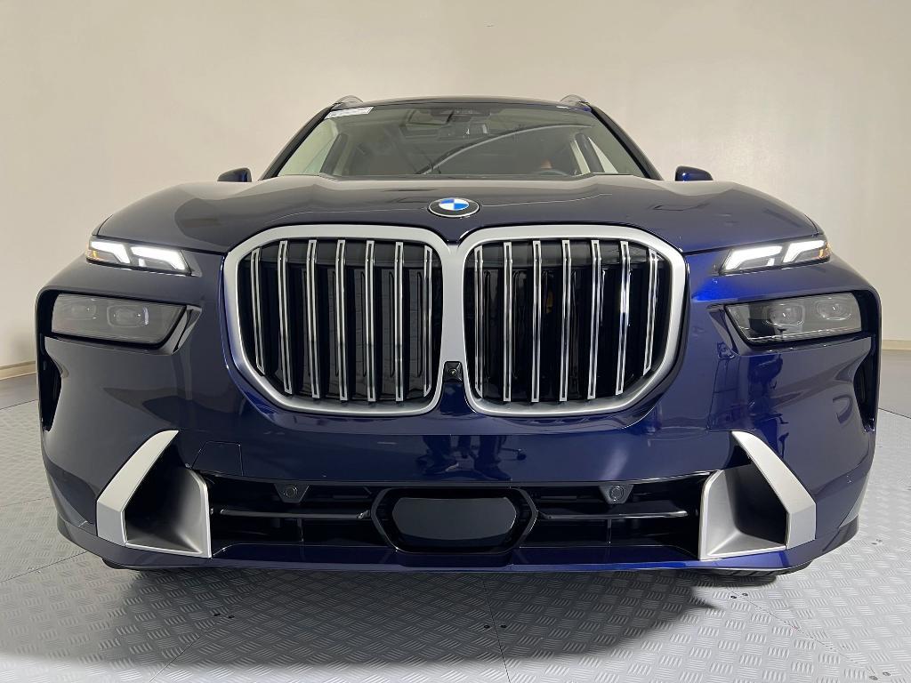 new 2026 BMW X7 car, priced at $101,725