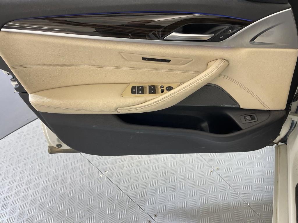 used 2019 BMW 540 car, priced at $22,999