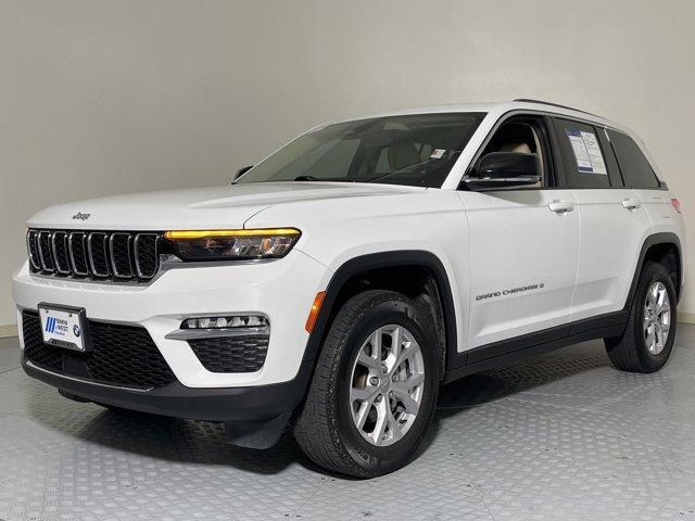 used 2022 Jeep Grand Cherokee car, priced at $28,998