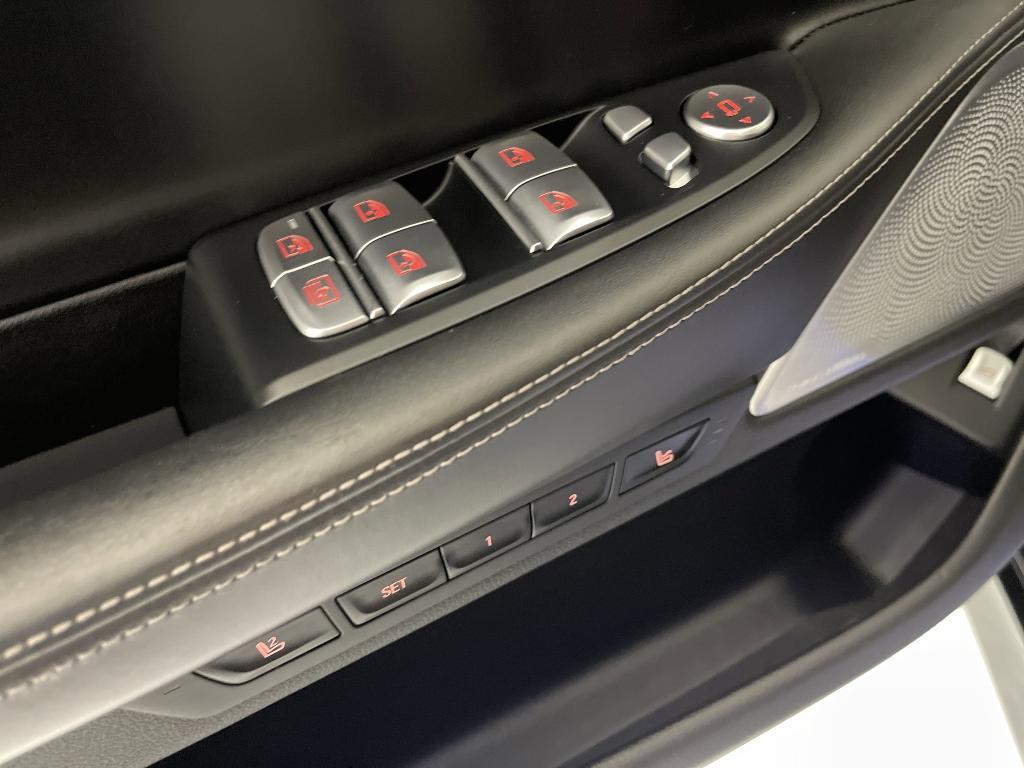 used 2022 BMW ALPINA B7 car, priced at $75,997