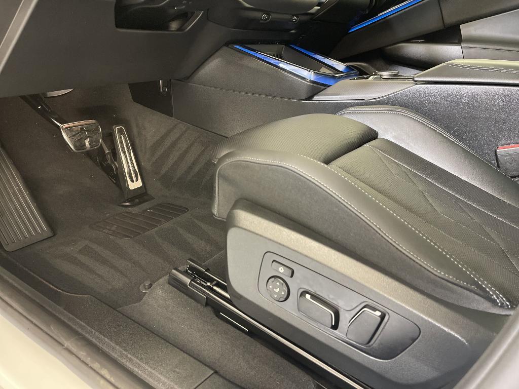 new 2025 BMW X3 car, priced at $57,785