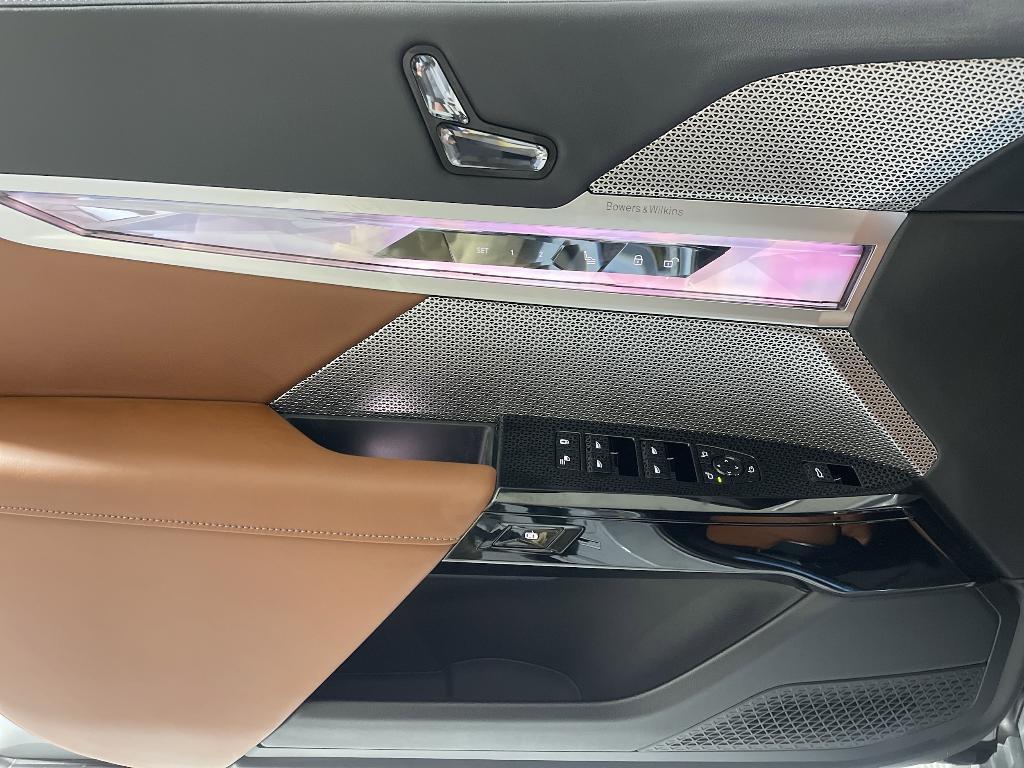 new 2025 BMW i7 car, priced at $120,605