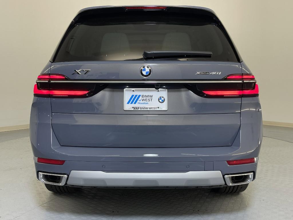 new 2025 BMW X7 car, priced at $97,800