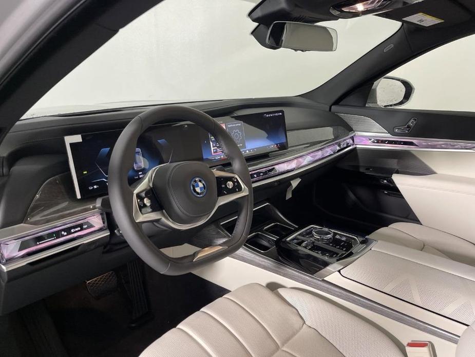 new 2025 BMW i7 car, priced at $110,025