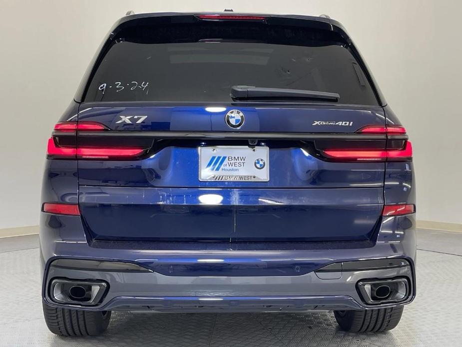 new 2025 BMW X7 car, priced at $96,825