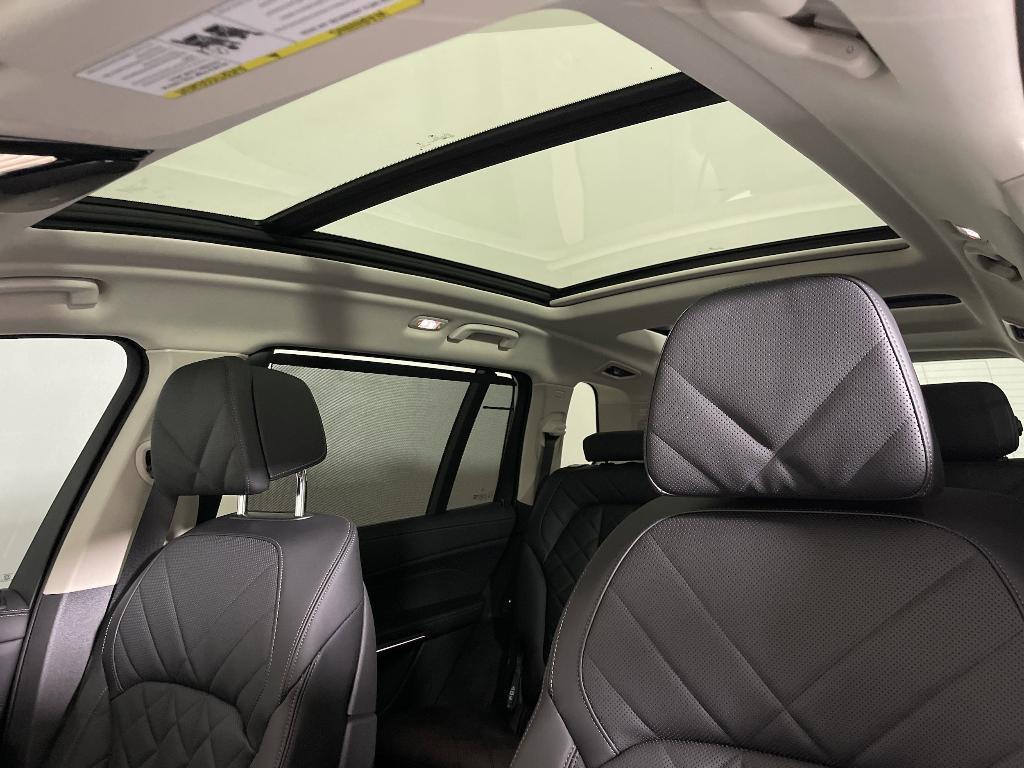 new 2026 BMW X7 car, priced at $91,925