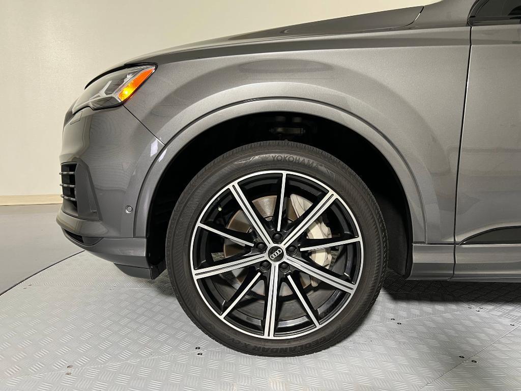 used 2022 Audi Q7 car, priced at $36,999