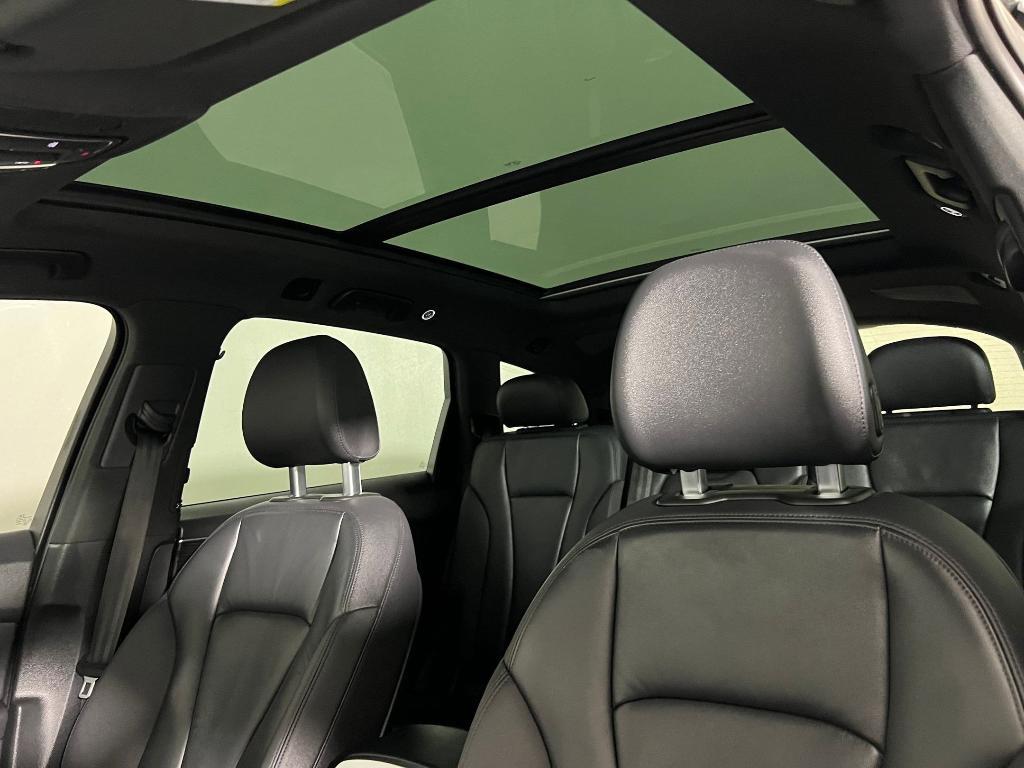used 2022 Audi Q7 car, priced at $36,999