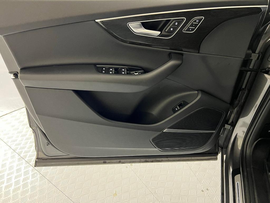 used 2022 Audi Q7 car, priced at $36,999