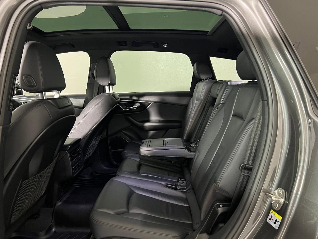 used 2022 Audi Q7 car, priced at $36,999