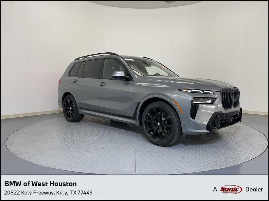 new 2025 BMW X7 car, priced at $96,075