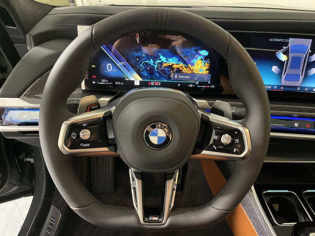 new 2025 BMW 760 car, priced at $145,905