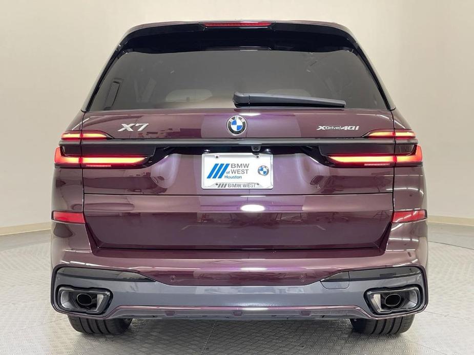 new 2025 BMW X7 car, priced at $97,675