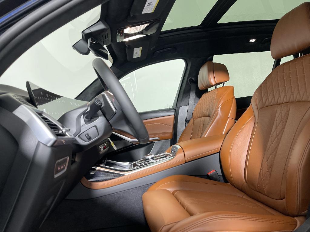 new 2026 BMW X7 car, priced at $119,575