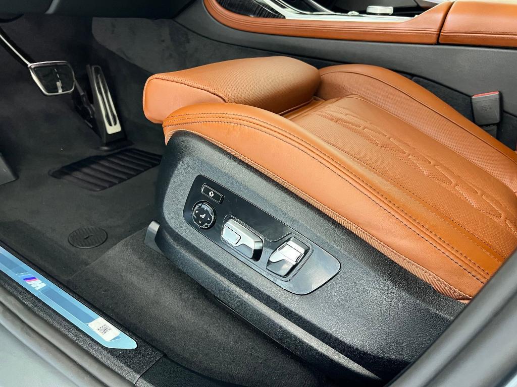 new 2026 BMW X7 car, priced at $103,580