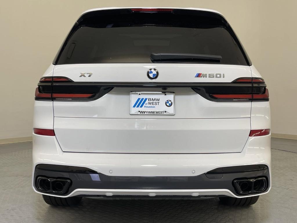 new 2025 BMW X7 car, priced at $117,975