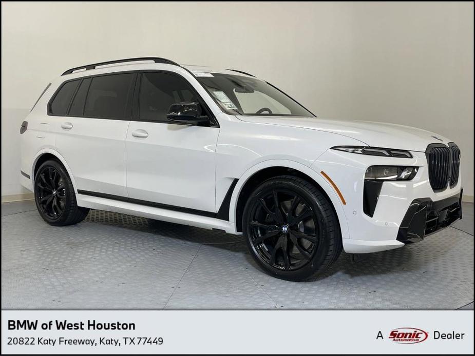 new 2025 BMW X7 car, priced at $117,975