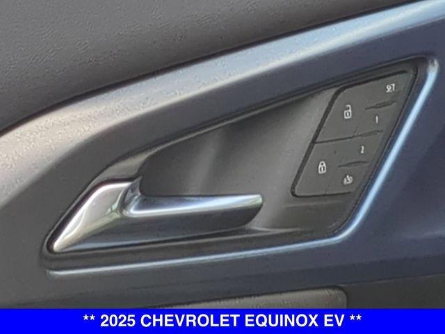 new 2025 Chevrolet Equinox EV car, priced at $36,895